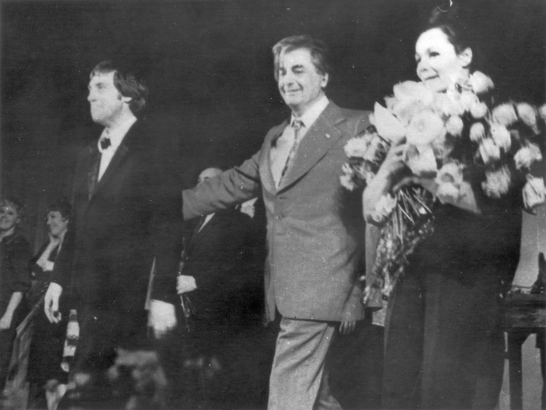 1974__095_010__Добрый_человек_из_Сезуана__02_.jpg