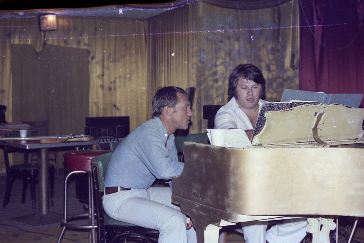 Vladimir_Vysotsky_Color007.jpg