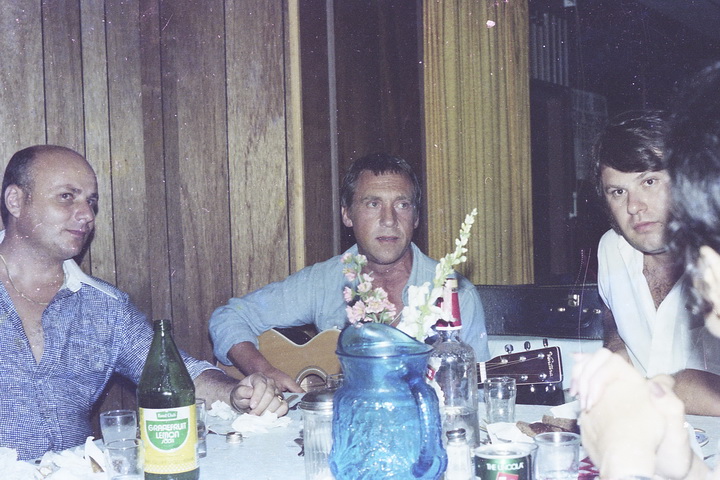 Vladimir_Vysotsky_Color016.jpg