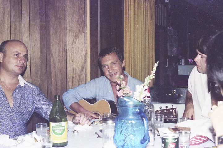 Vladimir_Vysotsky_Color017.jpg