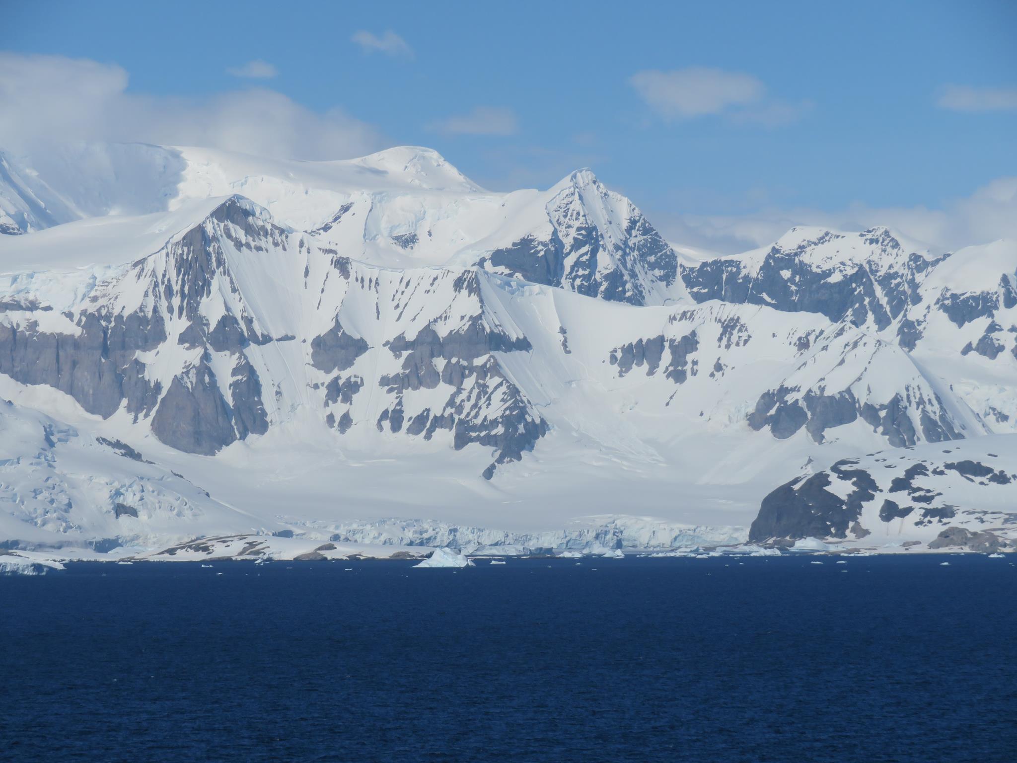 2019_01_Antarctica_2.jpg