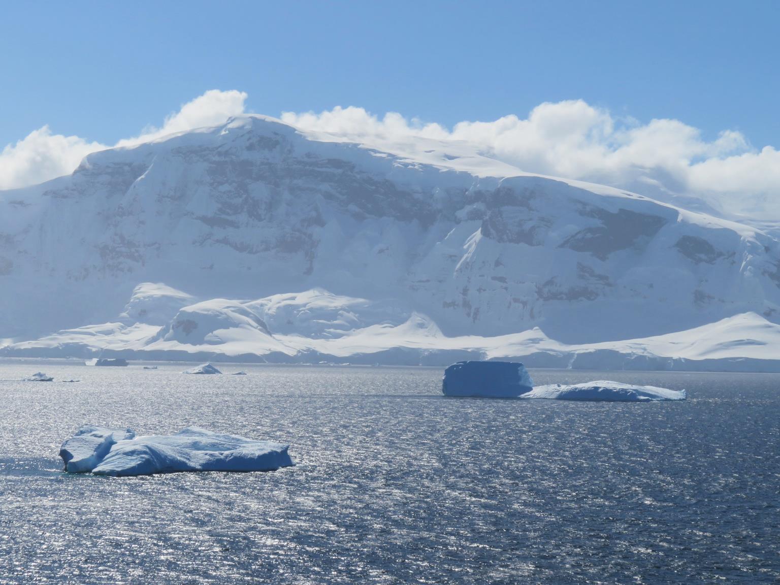 2019_01_Antarctica_3.jpg