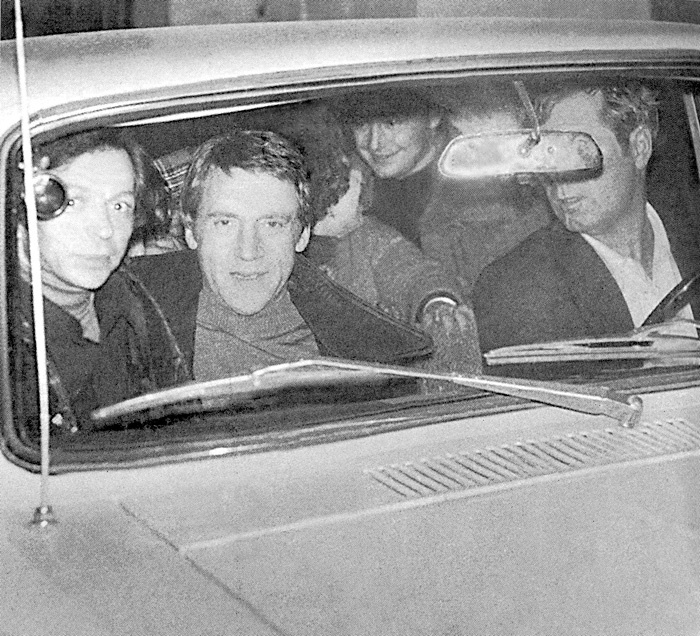1978_Ставрополь_Николай_Тамразов__Владимир_Высоцкий__Владимир_Гольдман__Всеволод_Абдулов.jpg