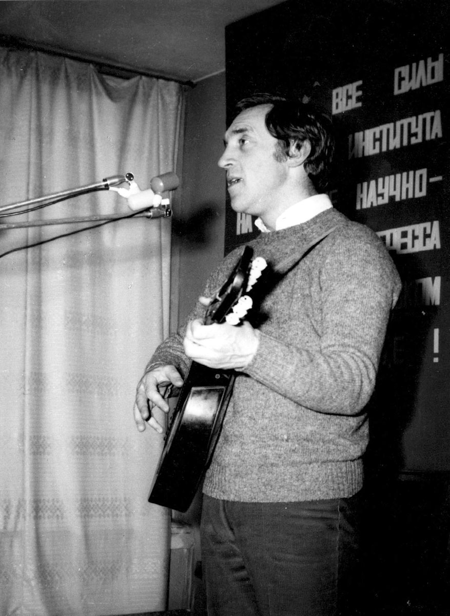 1972__079_001__24_ноября_Киев_Фото_Владимир_Самойленко__1_.jpg