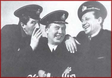 Венгер__Тишин__Егунов.__Последний_парад_.jpg