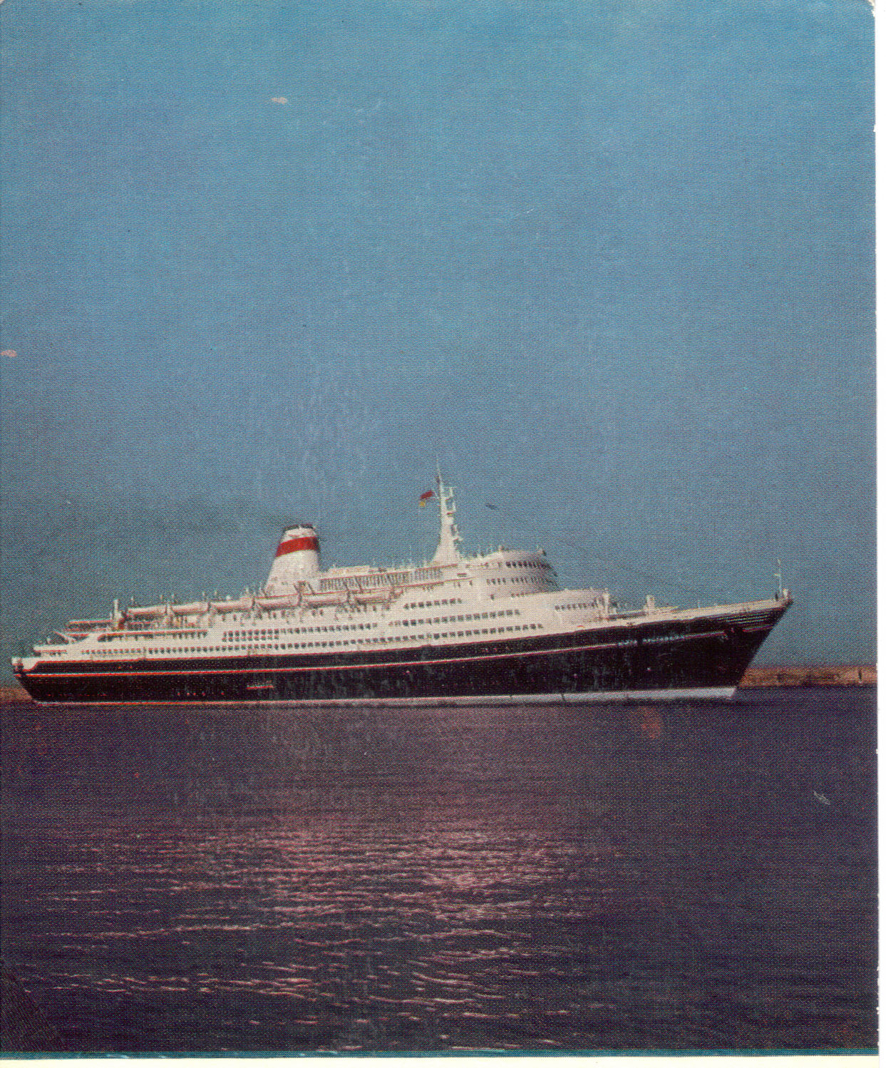 Ships_4.jpg