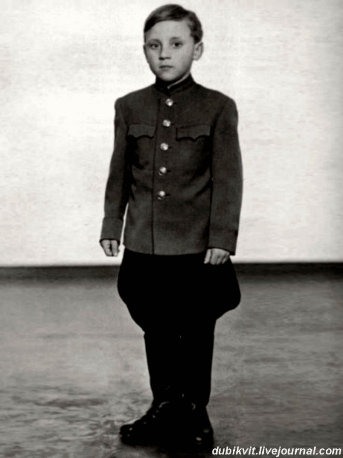 3_1947_.jpg