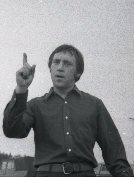 1974__003_042__Июнь_1974__Набережные_Челны__во_время_гастролей_на_КАМАЗе_Фото___Анатолий_Васильев_cr.jpg